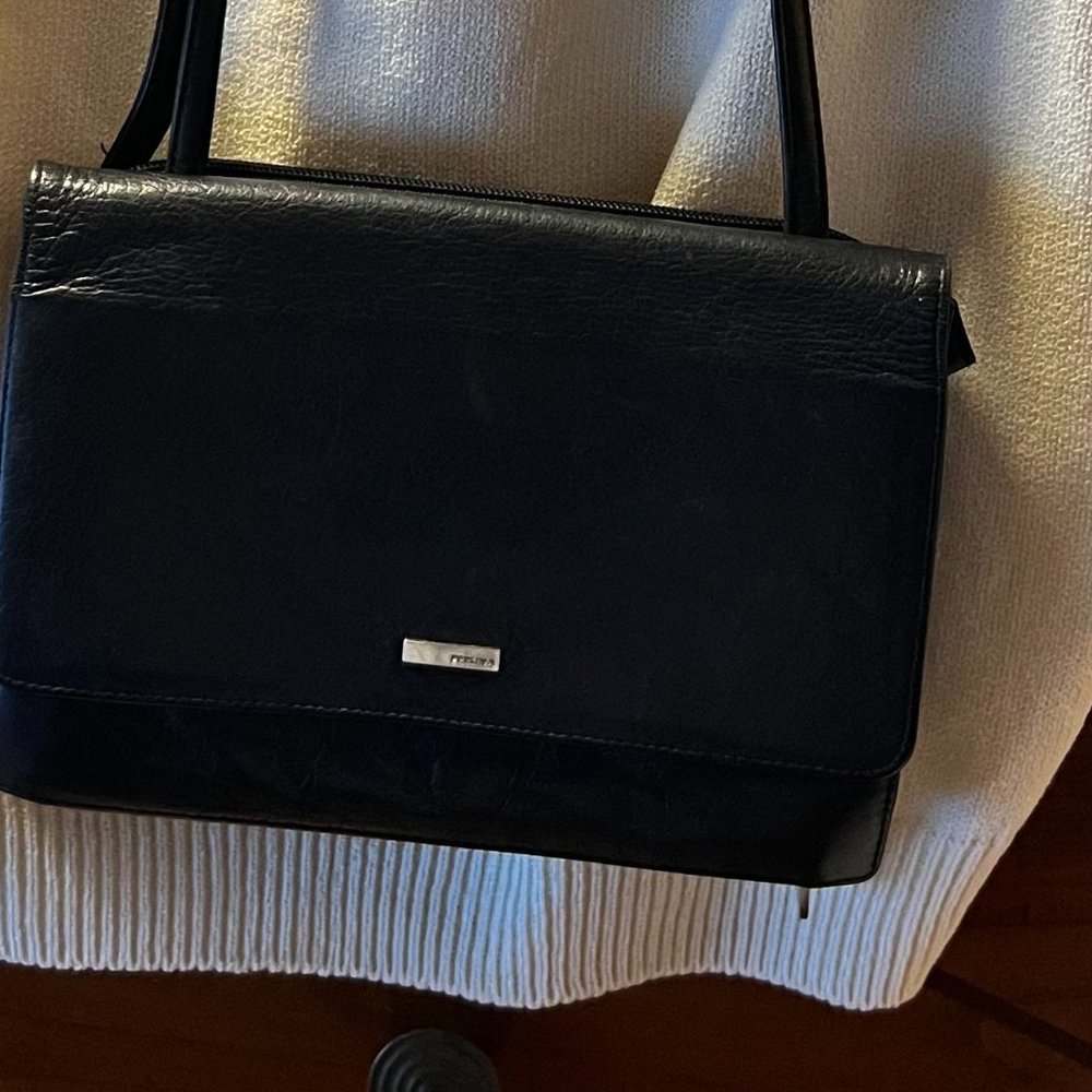 Vintage Perlina Leather Crossbody Wallet bag